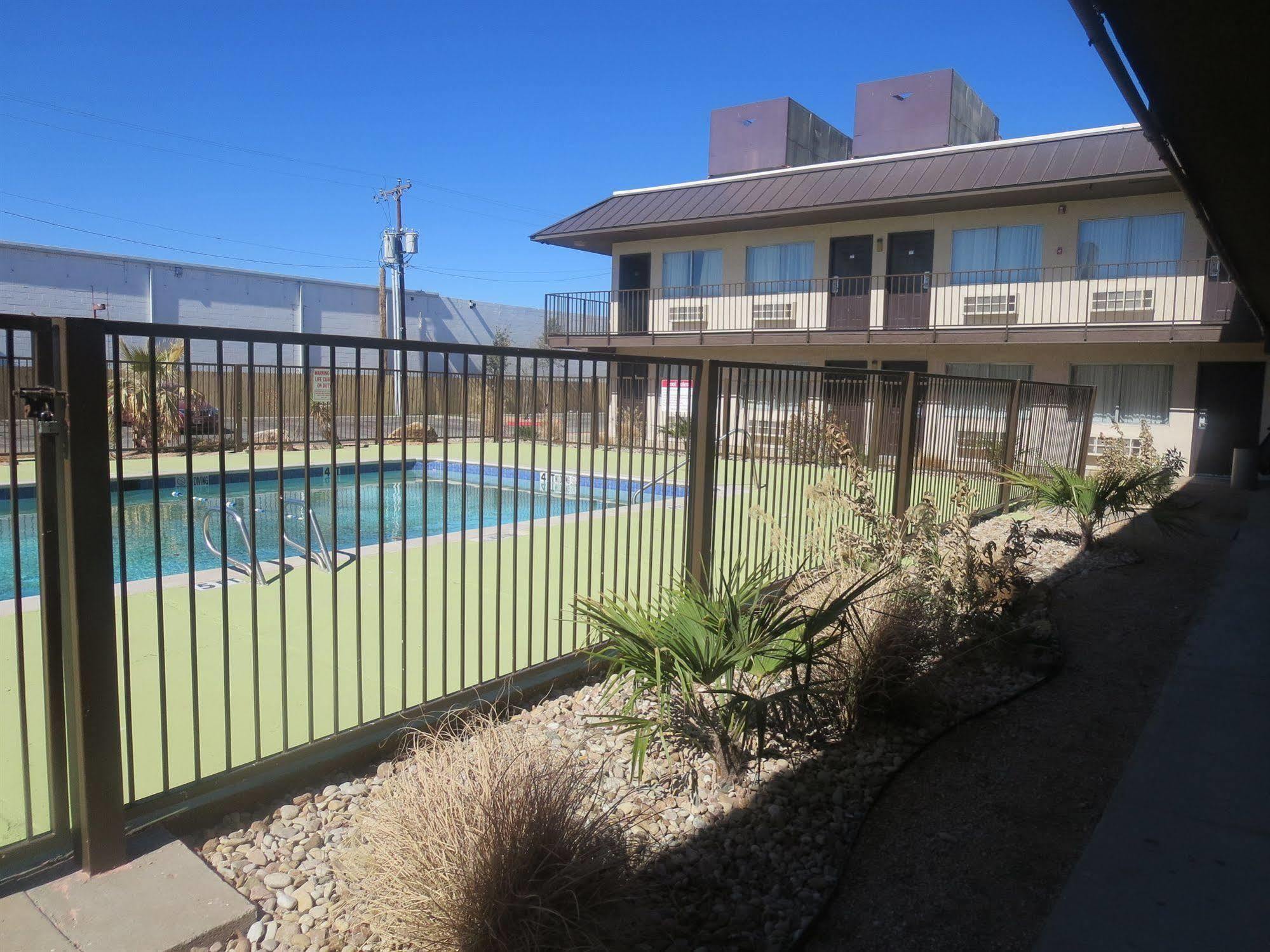 Howard Johnson By Wyndham Odessa Tx Luaran gambar