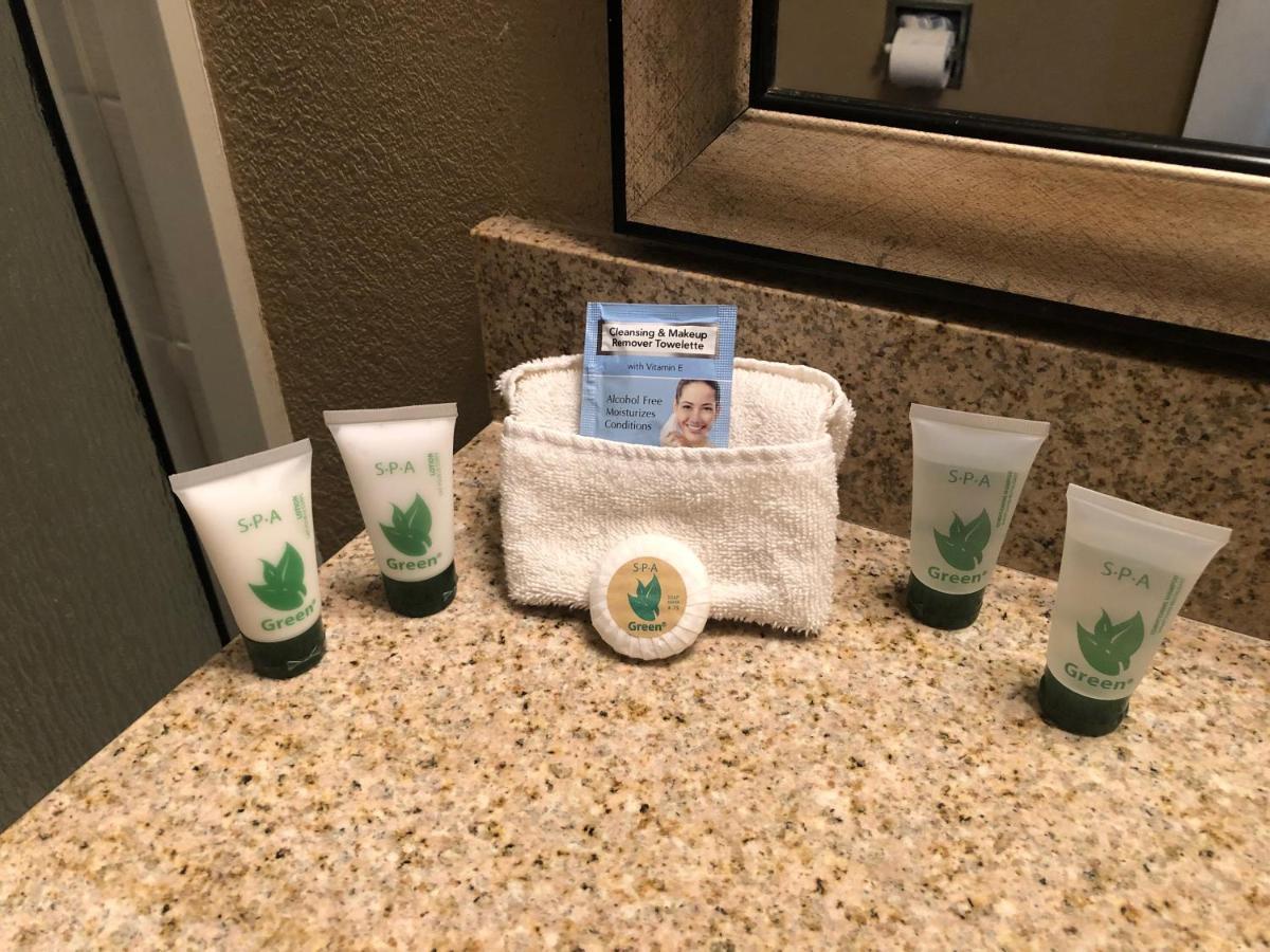 Howard Johnson By Wyndham Odessa Tx Luaran gambar